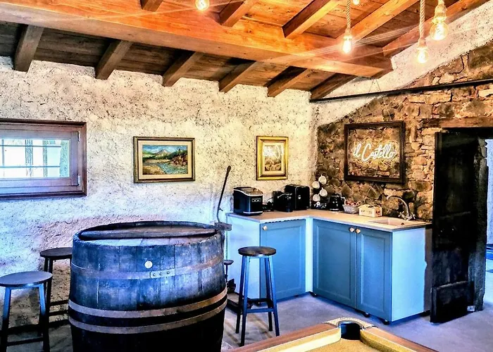 Vineyard With Private Pool, Gym & Games 빌라 Camporgiano