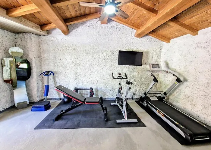 빌라 Vineyard With Private Pool, Gym & Games