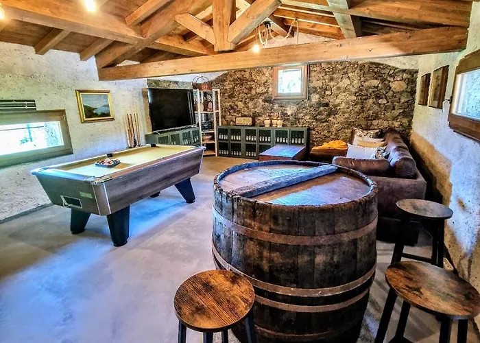 빌라 Vineyard With Private Pool, Gym & Games *