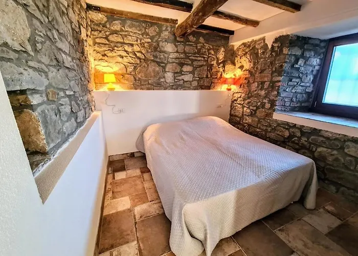 Vineyard With Private Pool, Gym & Games 빌라 *